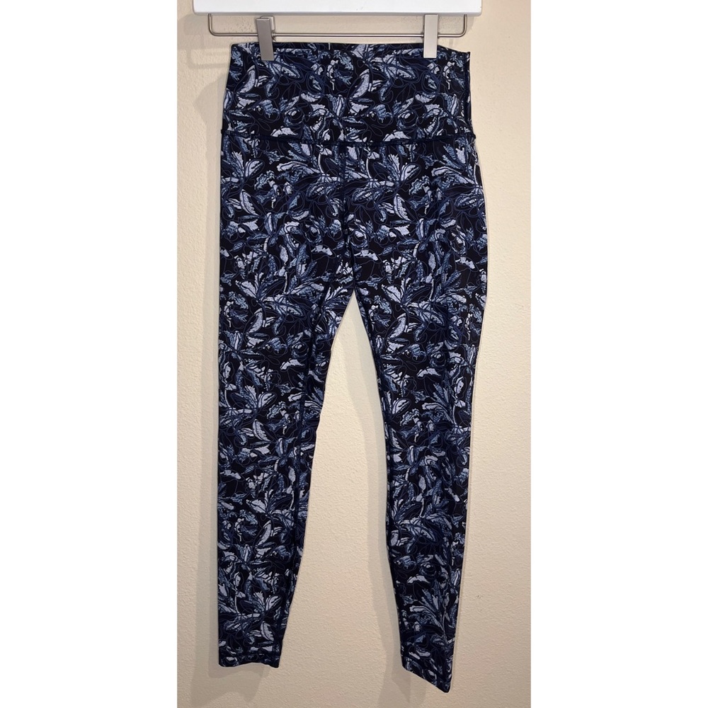 Lululemon Wunder Under Blue Luxtreme Leggings Size 6